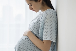 Почему выделения у беременной