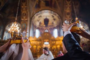 Как по традиции проводится обряд венчания в церкви