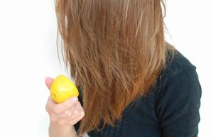 Как использовать лимон для волос