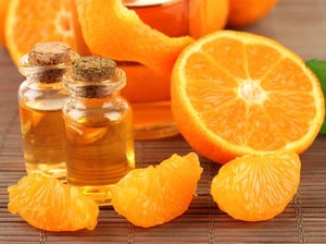 Польза апельсинового масла для волос