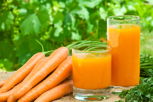 Морковный сок для здоровья