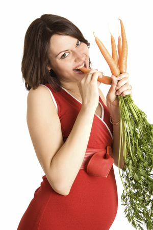 Как употреблять морковь при беременности