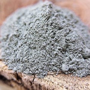 Полезные свойства и состав голубой глины
