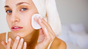 Чем очистить кожу лица после распаривания thumbnail